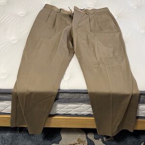 Dockers Men's Tan Dress Pants